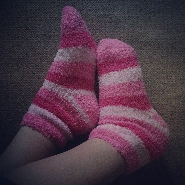 christmas-pink-socks