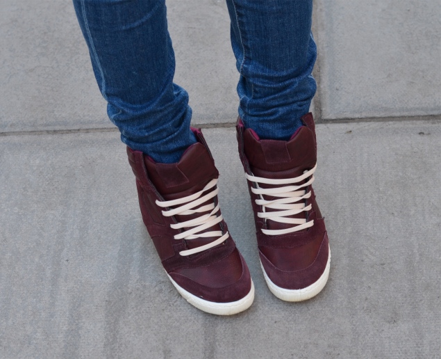 burgundy-hidden-heel-hi-tops