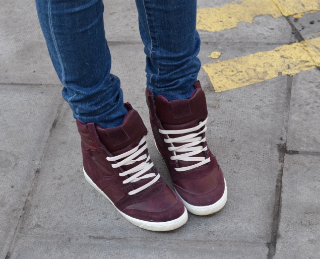 burgundy-hidden-heel-trainers