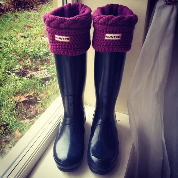 hunter-navy-wellies