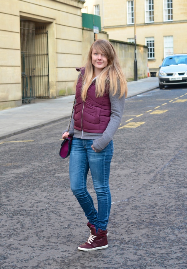 lorna-burford-ag-jeans-burgundy-gilet