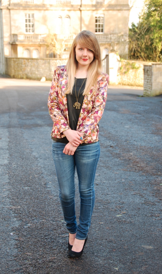 lorna-burford-topshop-floral-blazer