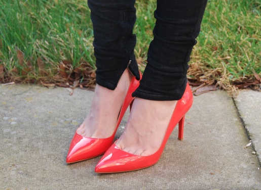 louboutin-pigalle-coral-5