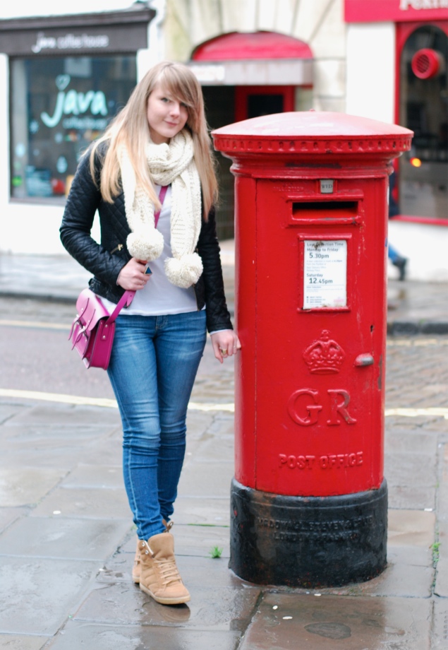 post-box-england