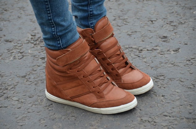 topshop-tan-hi-tops-hidden-heel