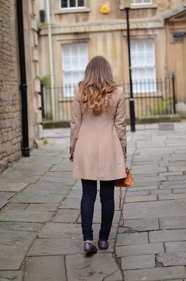 beige-zara-coat