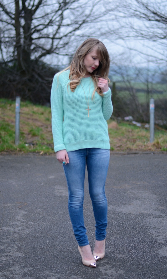 topshop-mint-jumper-diesel-skinzee-jeans