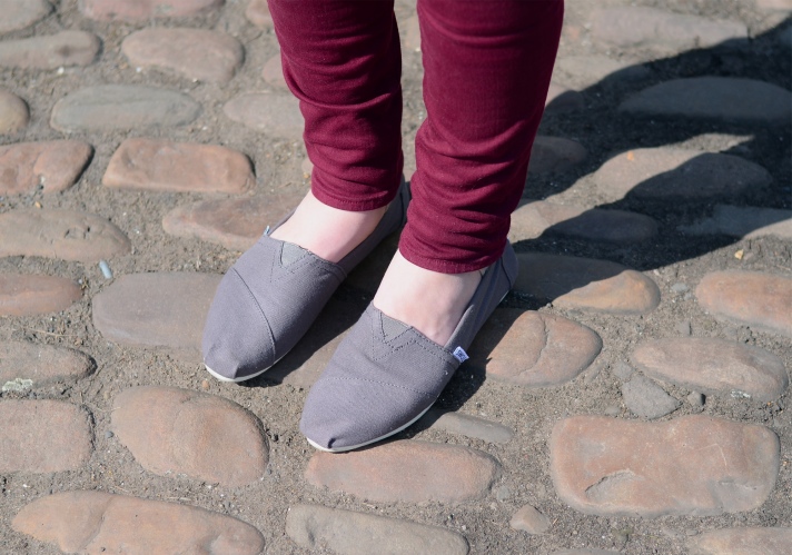 grey-toms