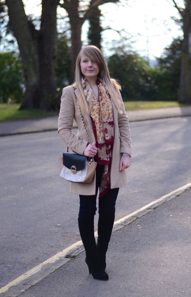 lorna-burford-black-boots-beige-coat