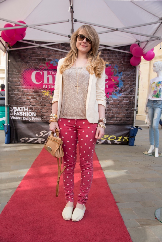 lorna-burford-chronicle-red-carpet