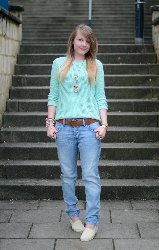 mint-jumper-sweater-jeans