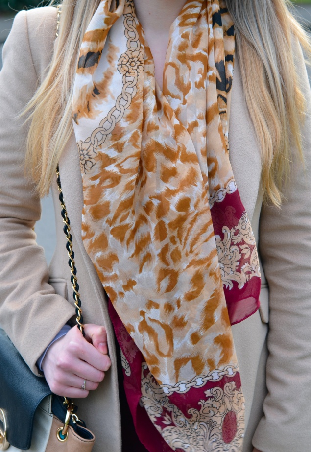 river-island-tiger-scarf