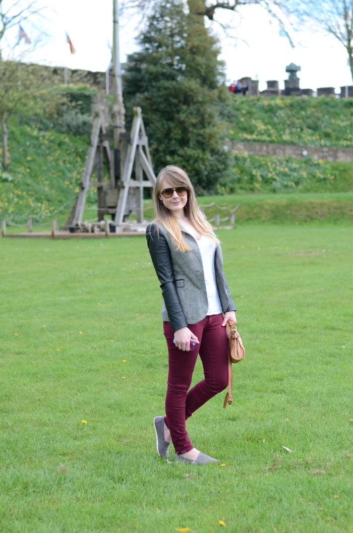 zara-blazer-toms-burgundy-jeans