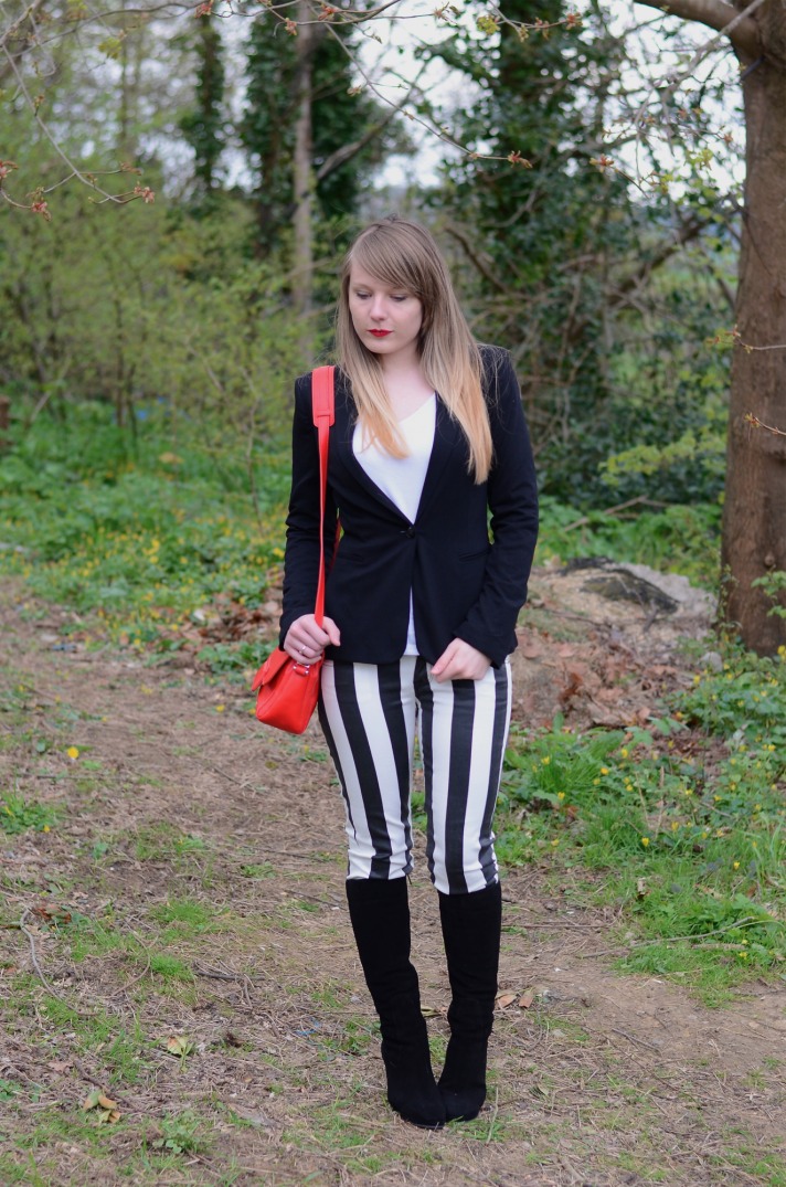 black-white-stripe-jeans-black-boots