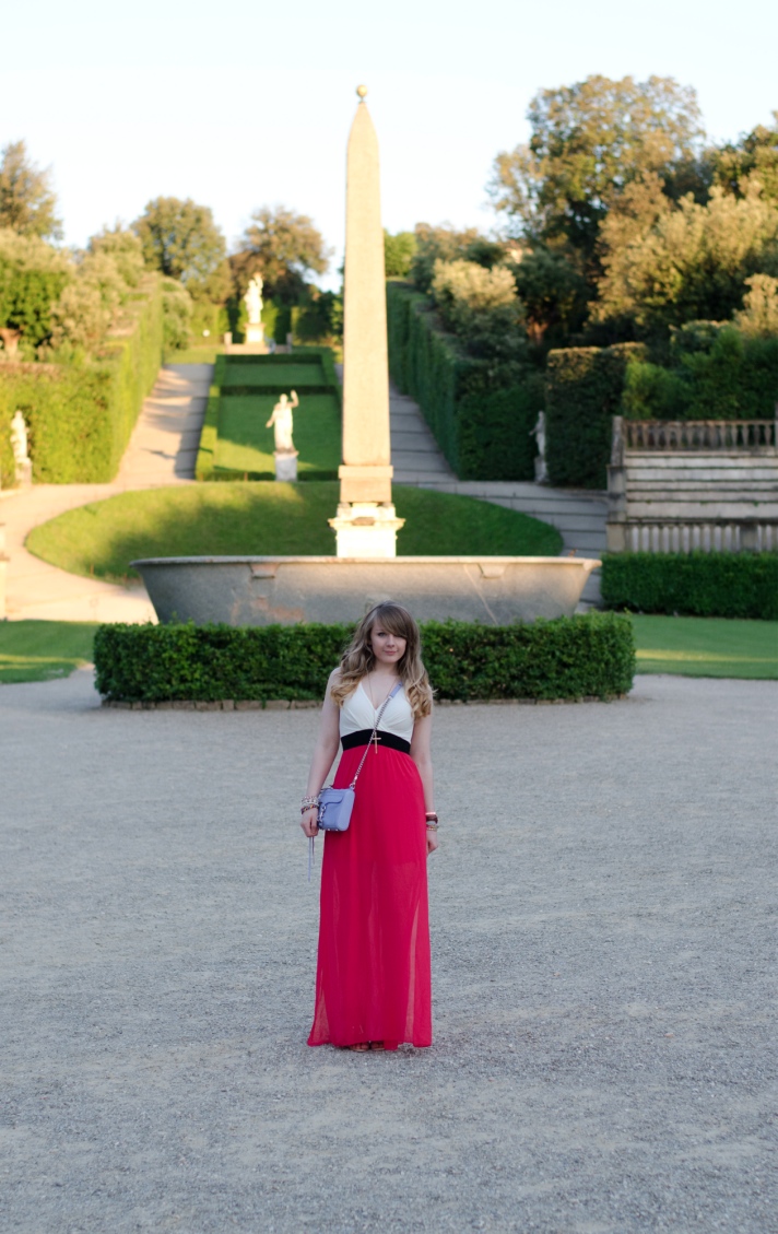 lorna-burford-luisaviaroma-red-dress-firenze4ever-florence-italy