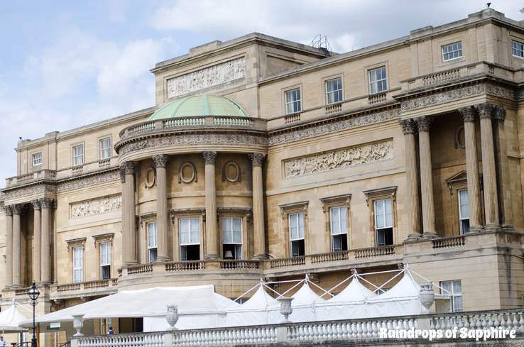 buckingham-palace-back