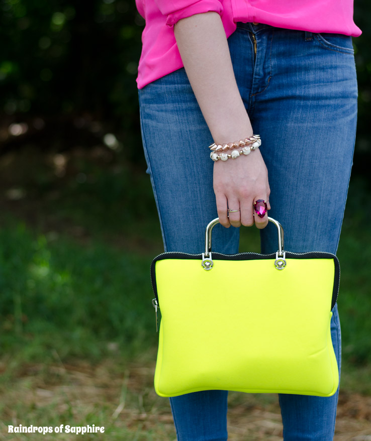 leghila-neon-yellow-bag