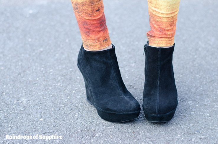 black-wedge-boots