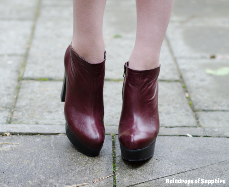 chloe-red-burgundy-leather-boots-booties