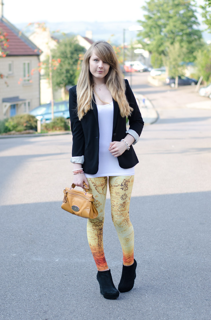 lorna-burford-romwe-map-leggings-black-blazer