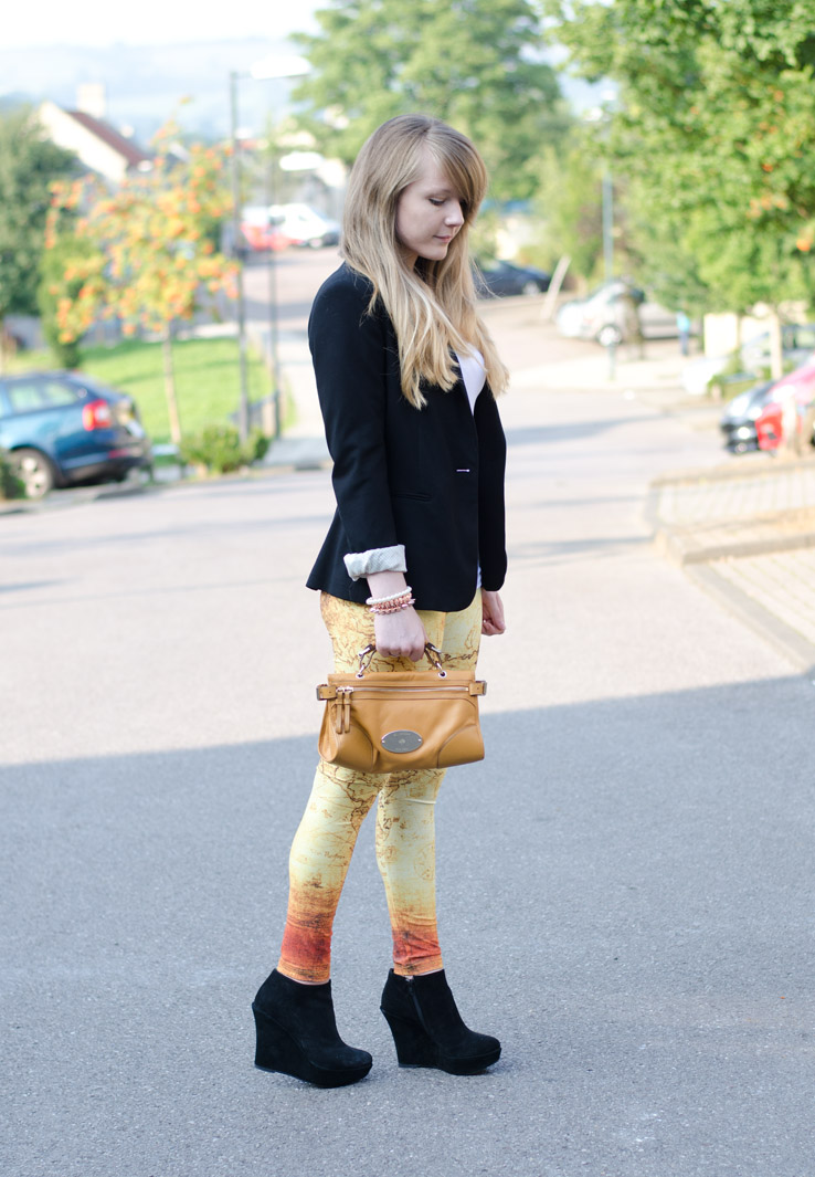 yellow-map-leggings