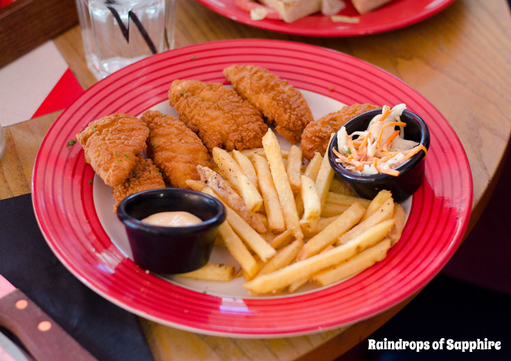 TGI-Friday-Chicken-Fingers