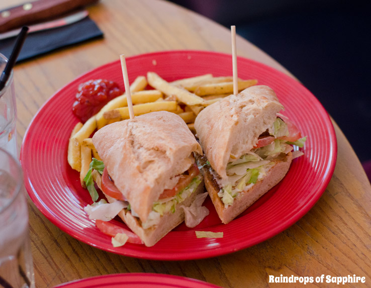 TGI-Fridays-Cajun-Chicken-Ciabatta