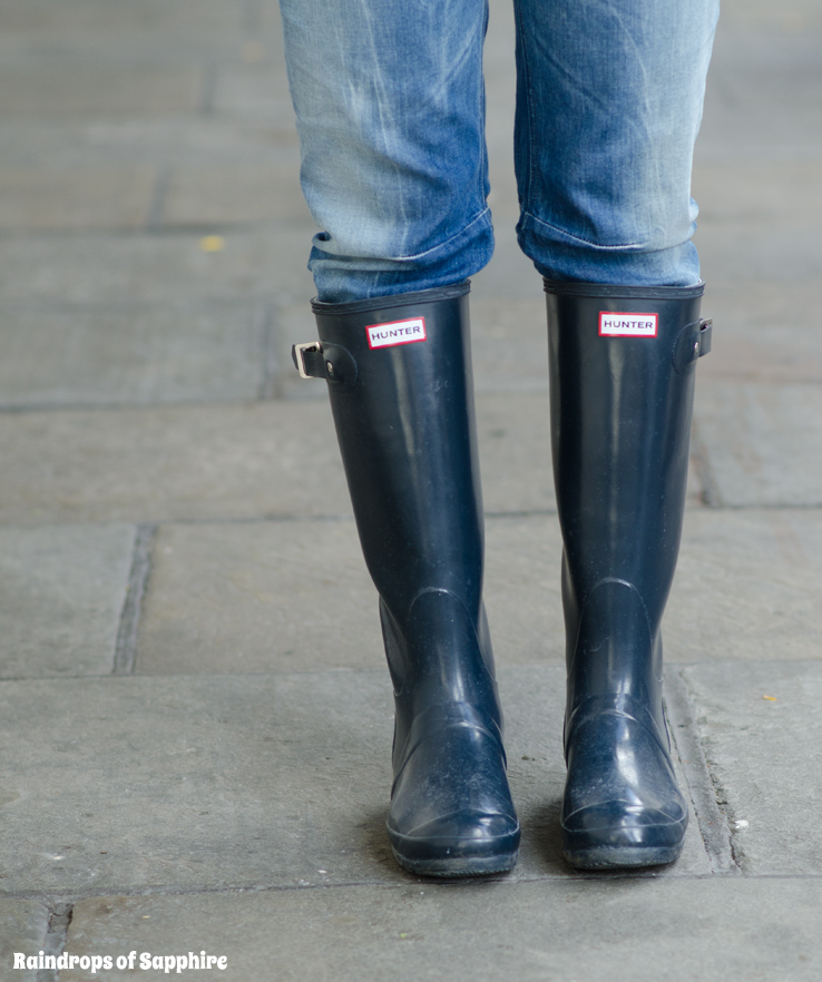 hunter-tall-gloss-rain-boots-wellies-navy