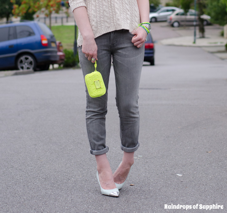 j-brand-910-grey-jeans