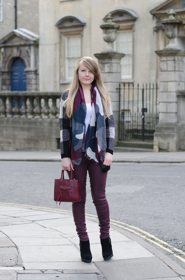 lorna-burford-burgundy-jeans-camo