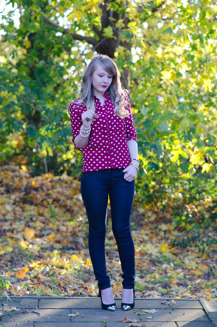 lorna-burford-topshop-red-heart-shirt