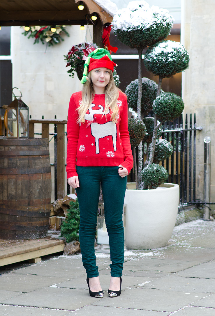 paige-green-paisley-jeans-red-asos-ribbon-reindeer-christmas-jumper