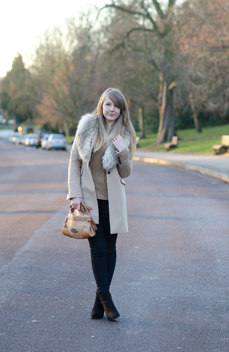 black-skinny-jeans-boots-coat