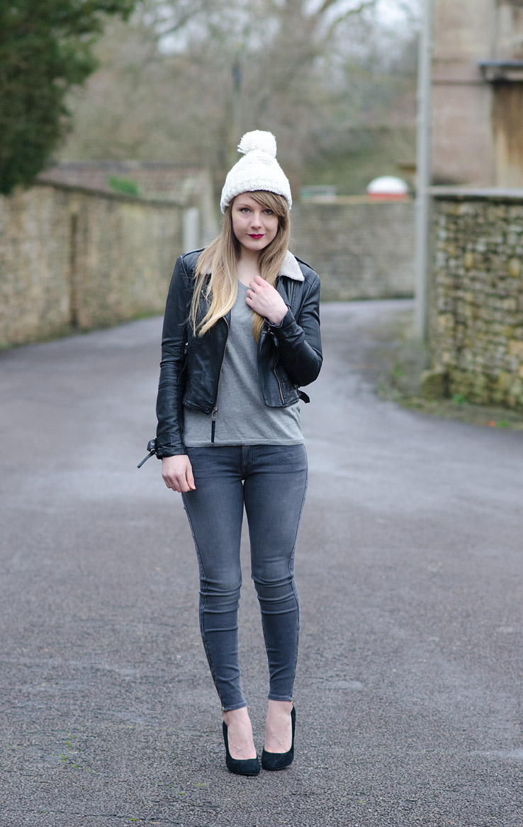 leather-jacket-sheep-shearling-collar-grey-jeans