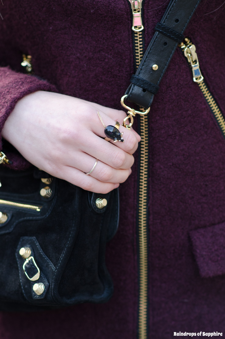 balenciaga-mini-city-black-suede-mouse-ring