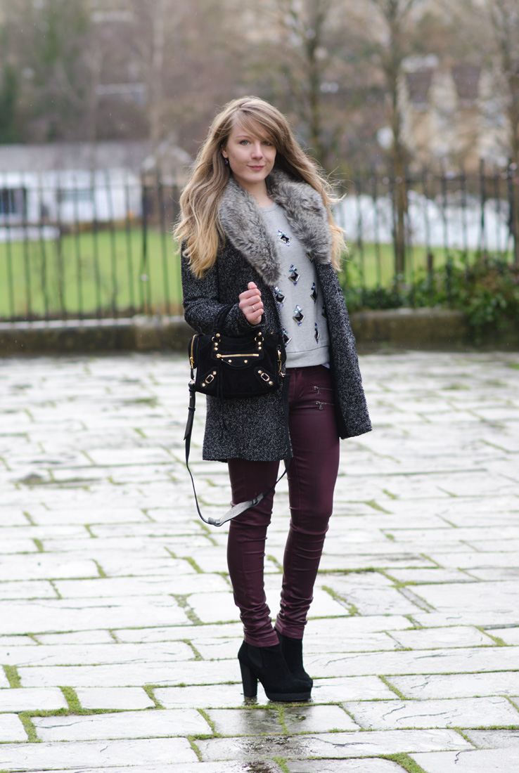 embellished-jumper-sweater-outfit