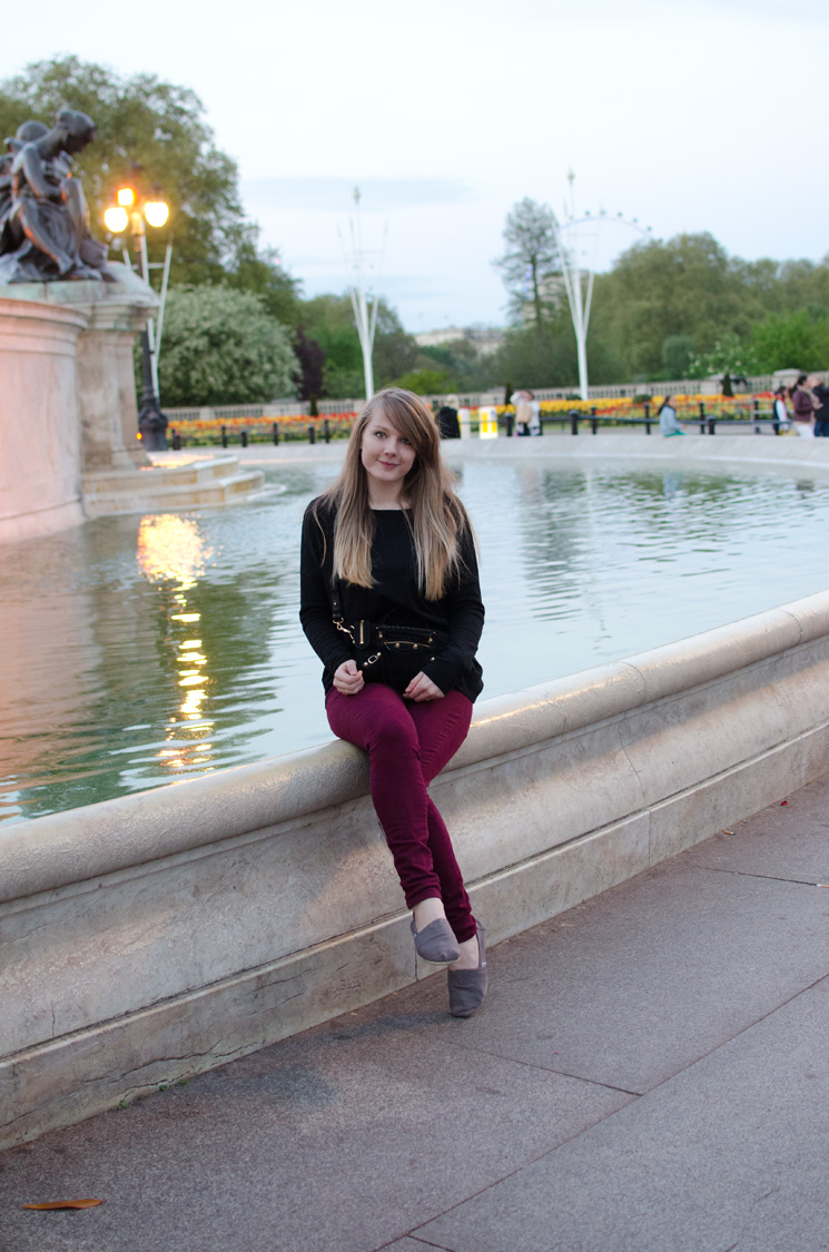 lorna-burford-buckingham-palace