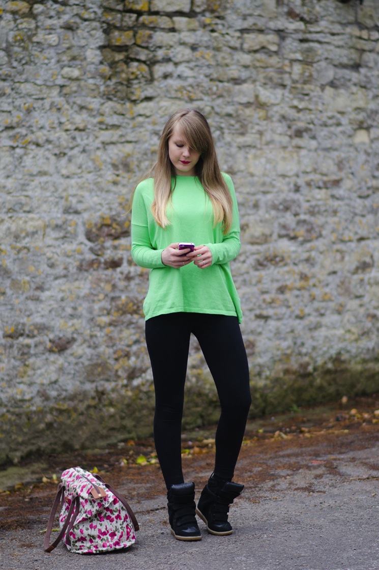 lorna-burford-tight-leggings-outfit