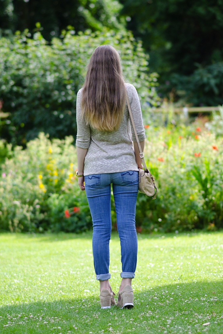 diy-blonde-ombre-hair-7-for-all-manking-skinny-jeans