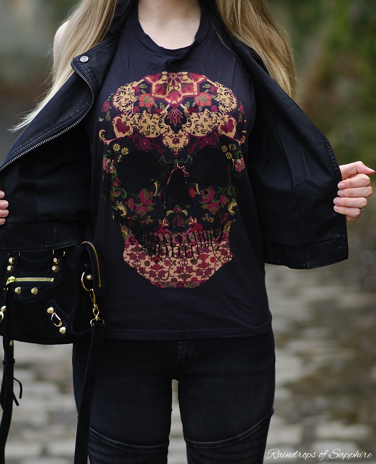 truly-madly-deeply-floral-skull-lace-t-shirt