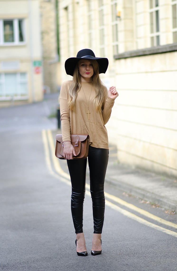 vintage-inspired-fashion-blogger-outfit