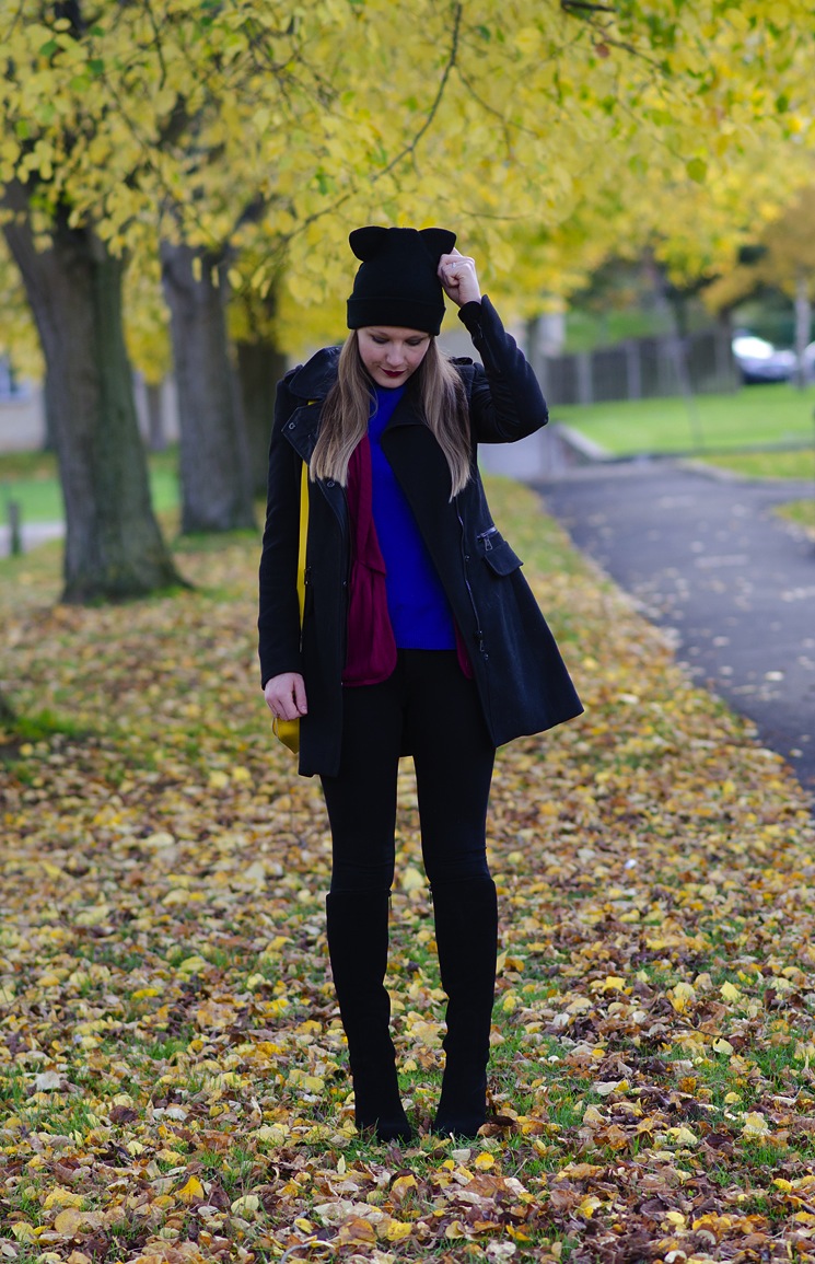 raindrops-of-sapphire-autumn-outfit-duo-boots