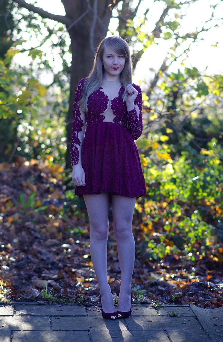 lace-opulence-dress-blogger-rare