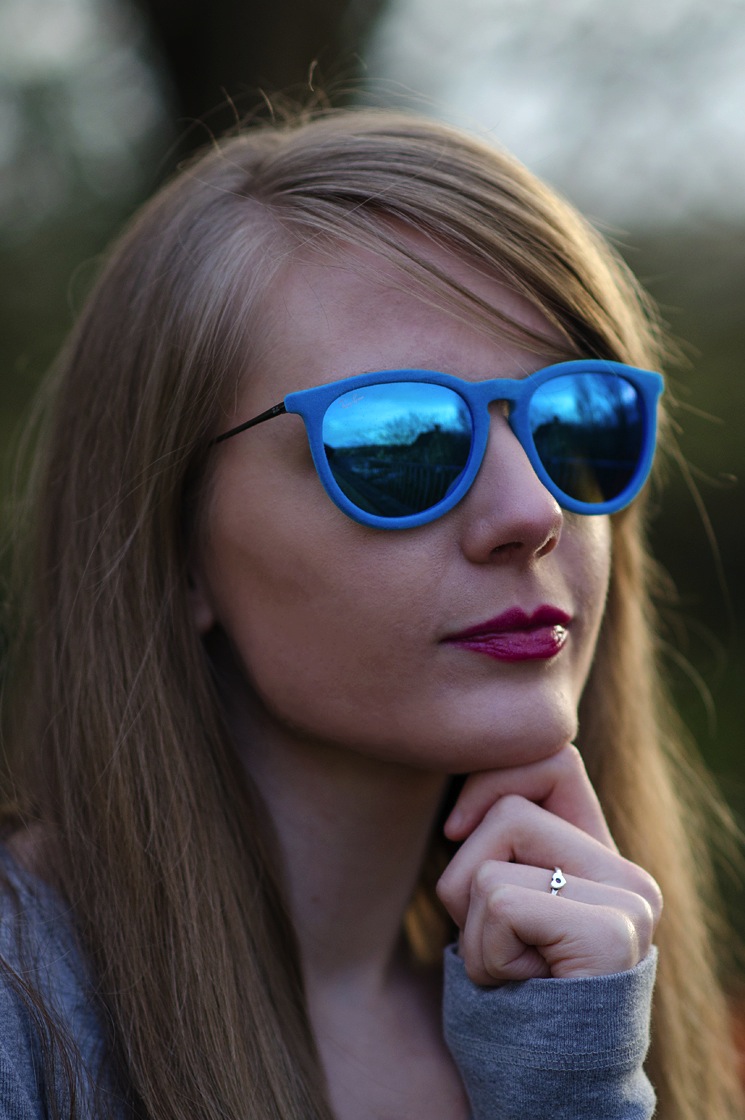 ray-ban-erika-blue-velvet-sunglasses-shades-lorna-raindrops