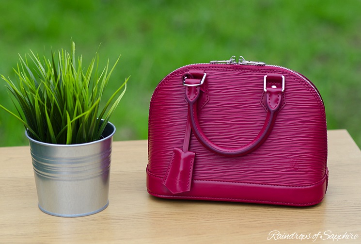 louis-vuitton-alma-bb-epi-leather-bag-fuchsia-review