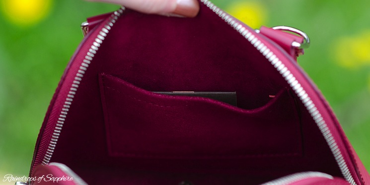 louis-vuitton-alma-bb-epi-leather-fuchsia-bag-review-7