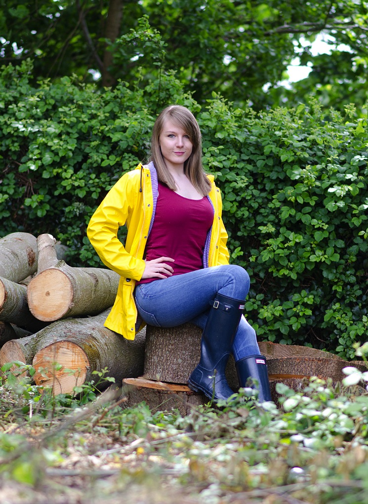 girl-wellies-rubber-boots-pvc-rain-coat-mac