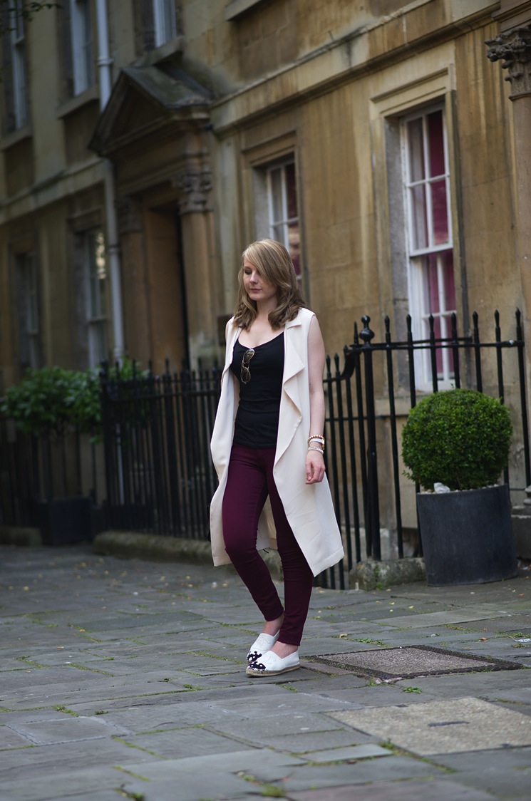 topshop-white-cream-duster-jacket-sleeveless