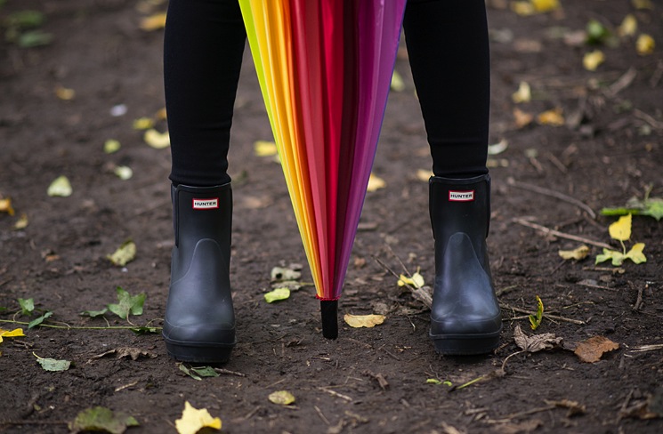 hunter-ankle-chelsea-boots-heels-black