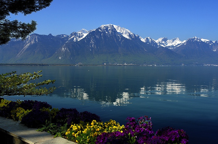 lake_geneva_switzerland